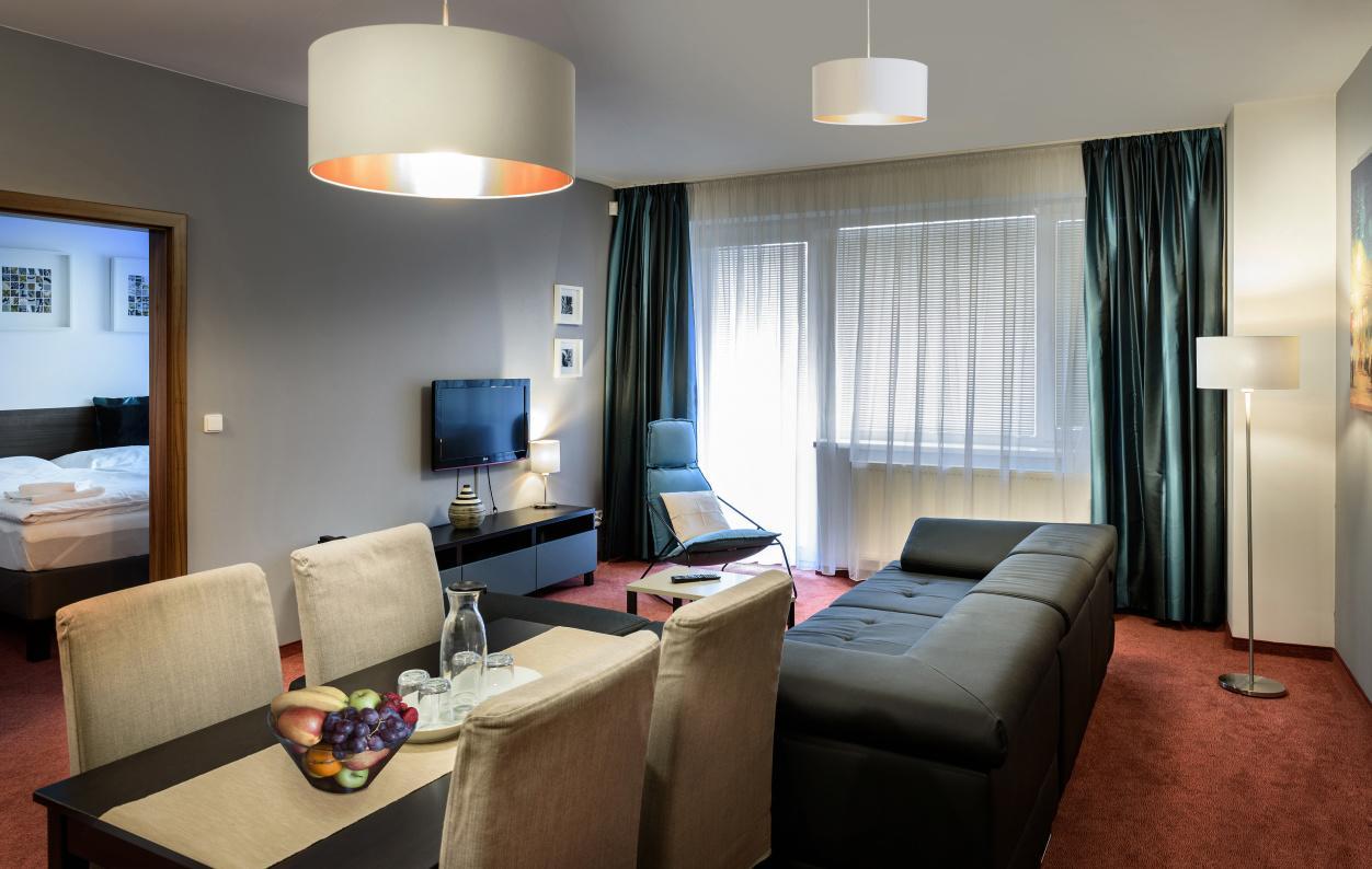 Apartmanovy Dum Landek Ostrava Bagian luar foto
